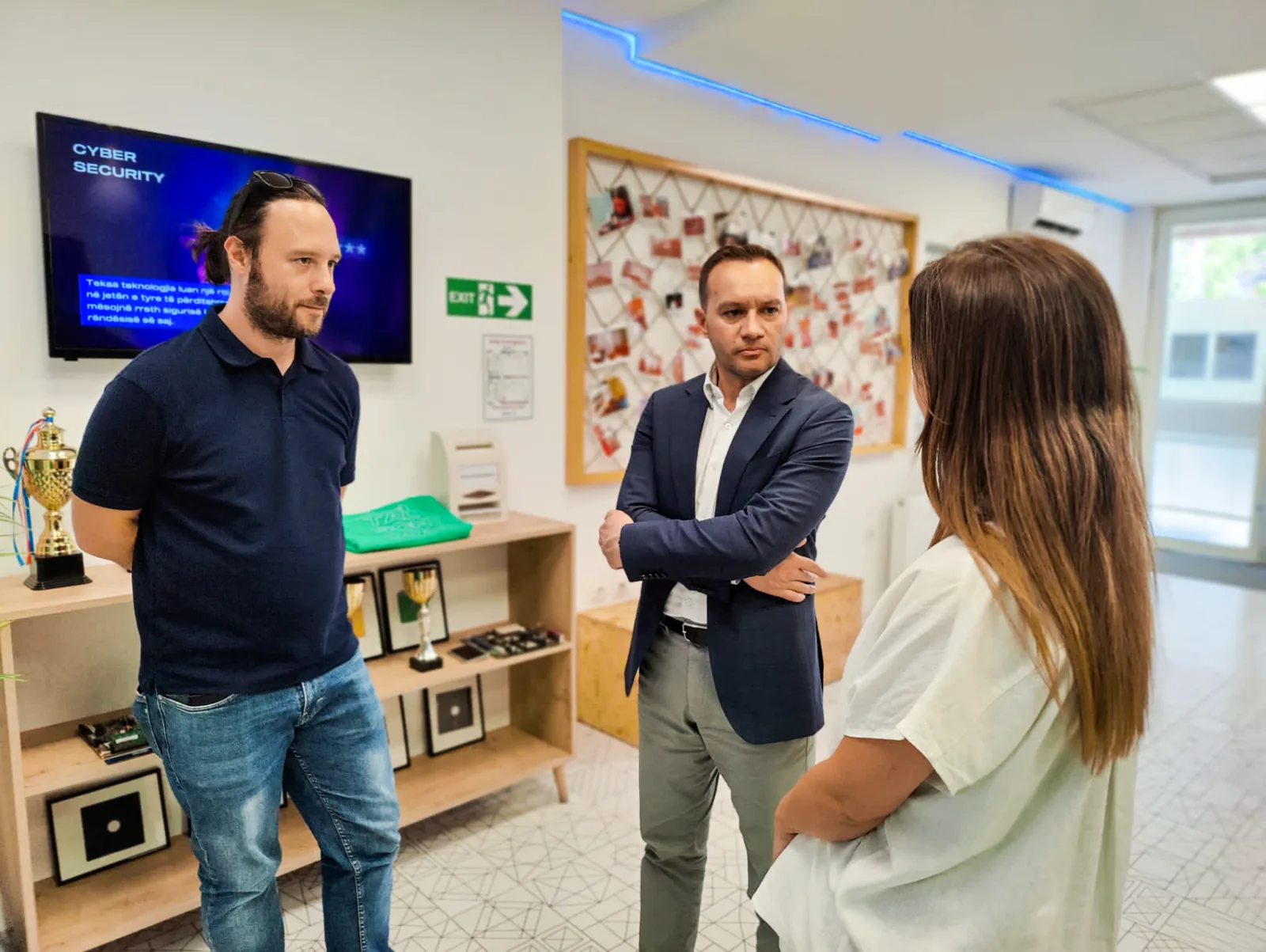 Hana Qerimi, Erste im Magazin "40 under 40" von BLOconomy und Wood World Albania